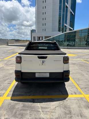 FIAT-STRADA-2021