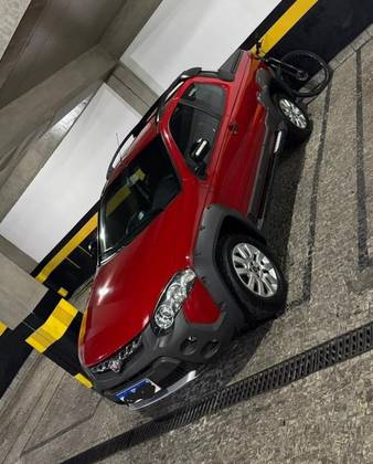 FIAT STRADA 1.8 MPI ADVENTURE CE 16V FLEX 2P MANUAL