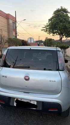 FIAT-UNO-2019
