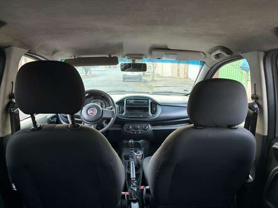 FIAT-UNO-2019