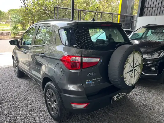 FORD-ECOSPORT-2020