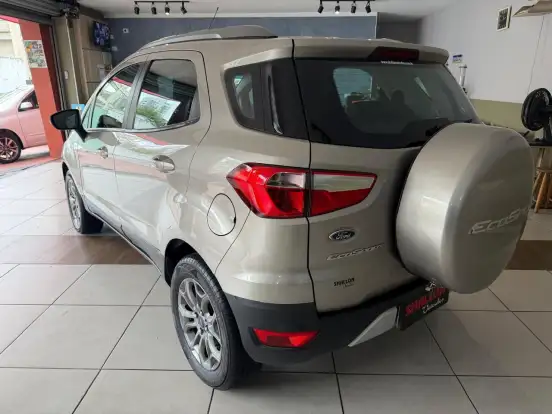 FORD-ECOSPORT-2013