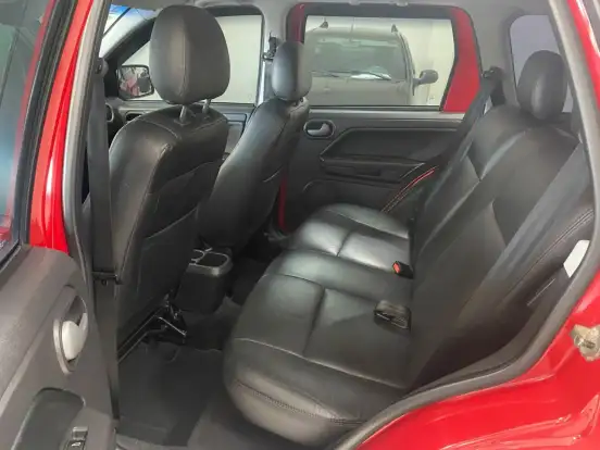 FORD-ECOSPORT-2012