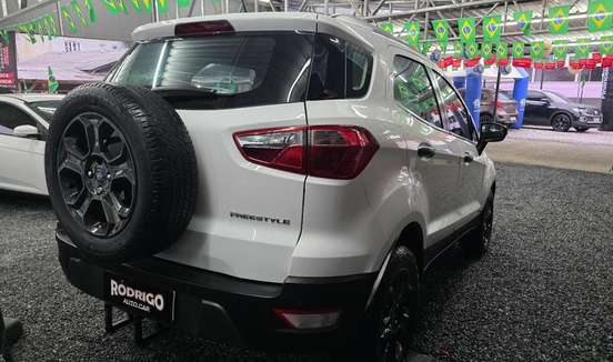 FORD-ECOSPORT-2018