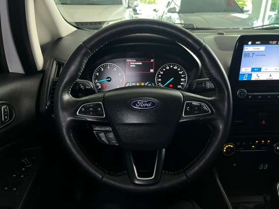 FORD-ECOSPORT-2017