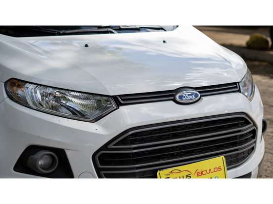 FORD-ECOSPORT-2015