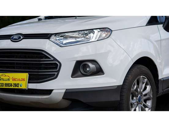 FORD-ECOSPORT-2015