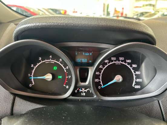 FORD-ECOSPORT-2015