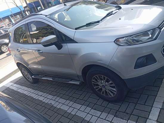 FORD-ECOSPORT-2016