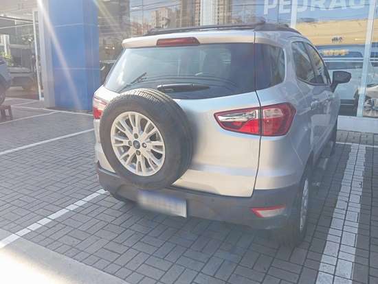 FORD-ECOSPORT-2016