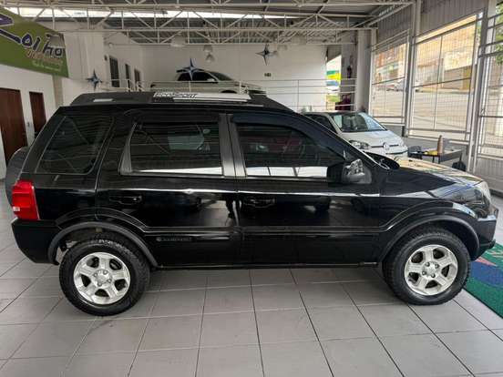 FORD-ECOSPORT-2011