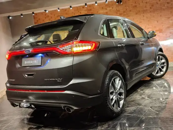 FORD-EDGE-2016