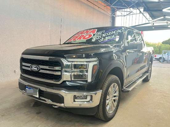 FORD-F-150-5.0 V8 GASOLINA CD LARIAT BLACK FX4 AUTOMÁTICO FORD-F-150-2024