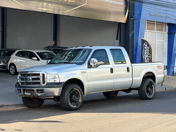 FORD F-250 3.9 XLT MAX POWER 4X4 CD DIESEL 4P MANUAL