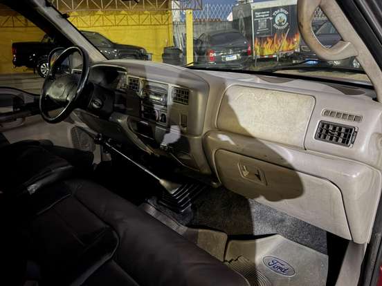 FORD-F-250-4.2 XLT 4X2 CS TURBO DIESEL 2P MANUAL FORD-F-250-2000