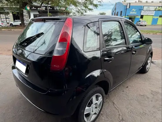 FORD-FIESTA-1.0 MPI PERSONNALITÉ 8V GASOLINA 4P MANUAL FORD-FIESTA-2006