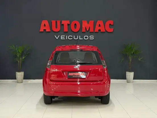 FORD-FIESTA-2014