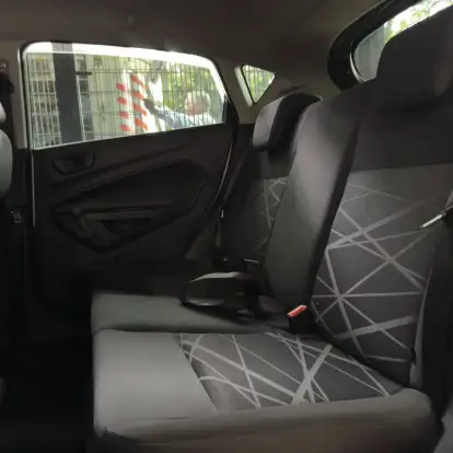 FORD-FIESTA-2015