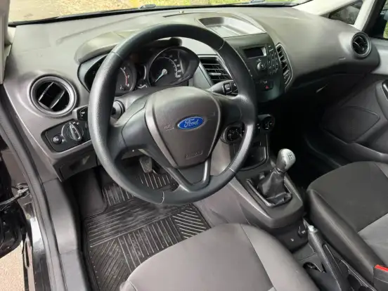 FORD-FIESTA-2016