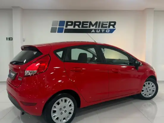 FORD-FIESTA-1.6 SE PLUS DIRECT HATCH 16V FLEX 4P POWERSHIFT FORD-FIESTA-2016