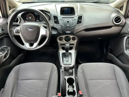 FORD-FIESTA-1.6 SE SEDAN 16V FLEX 4P POWERSHIFT FORD-FIESTA-2013