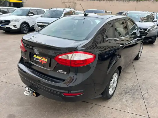 FORD-FIESTA-1.6 SE SEDAN 16V FLEX 4P POWERSHIFT FORD-FIESTA-2013