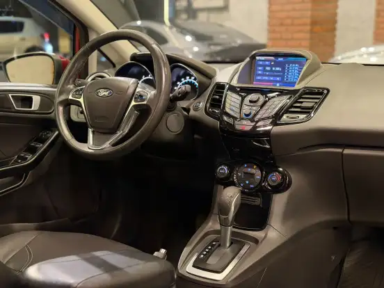FORD-FIESTA-2016