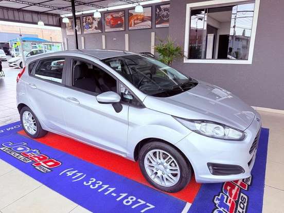 FORD-FIESTA-2015