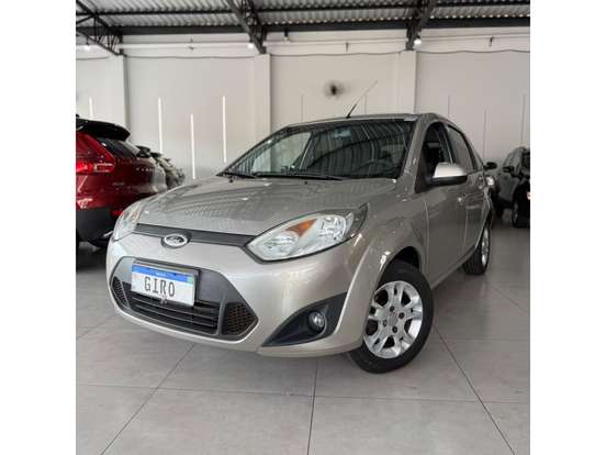 FORD-FIESTA-2013