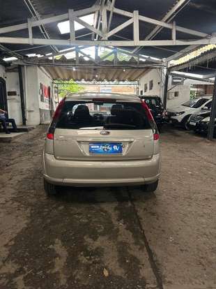 FORD-FIESTA-2012