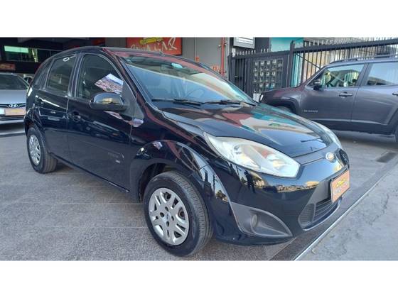 FORD FIESTA 1.6 ROCAM SE 8V FLEX 4P MANUAL