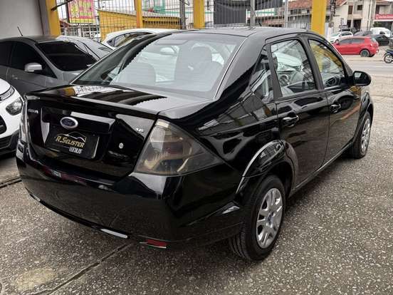 FORD-FIESTA-1.6 ROCAM SEDAN 8V FLEX 4P MANUAL FORD-FIESTA-2013