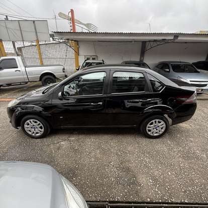 FORD-FIESTA-2013