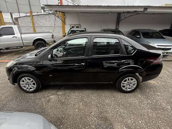 FORD-FIESTA-1.6 ROCAM SEDAN 8V FLEX 4P MANUAL FORD-FIESTA-2013