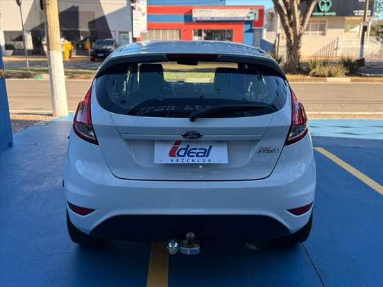 FORD-FIESTA-2017