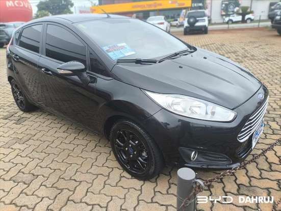 FORD-FIESTA-2015
