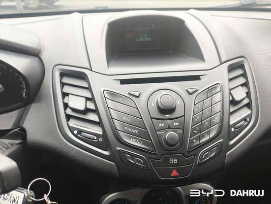 FORD-FIESTA-2015