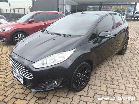 FORD-FIESTA-2015