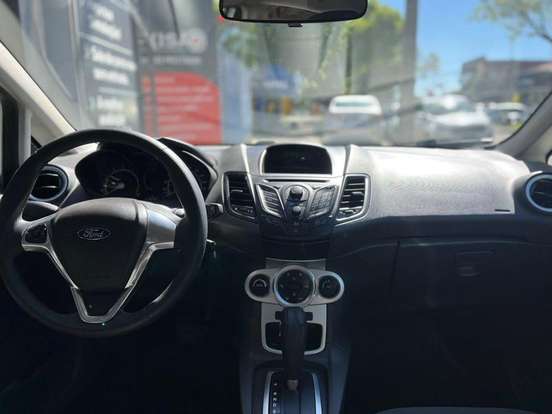 FORD-FIESTA-2013