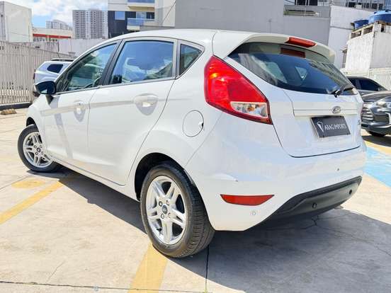 FORD-FIESTA-1.6 TI-VCT FLEX SEL POWERSHIFT FORD-FIESTA-2018