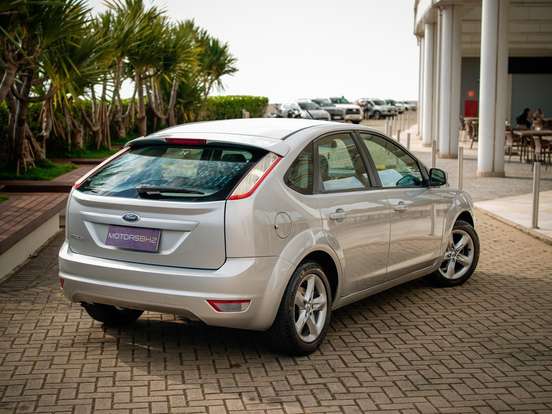 FORD-FOCUS-1.6 GLX 16V FLEX 4P MANUAL FORD-FOCUS-2013