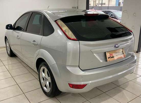 FORD-FOCUS-2013
