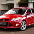 FORD FOCUS 1.6 SE 16V FLEX 4P POWERSHIFT FORD FOCUS 1.6 SE 16V FLEX 4P POWERSHIFT