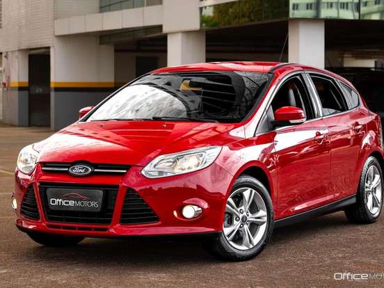 FORD-FOCUS-1.6 SE 16V FLEX 4P POWERSHIFT FORD-FOCUS-2014