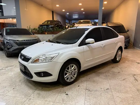 FORD-FOCUS-2.0 16V FLEX 4P AUTOMÁTICO FORD-FOCUS-2011