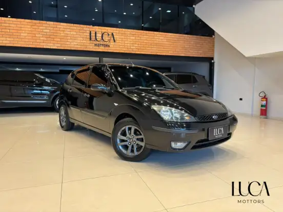 FORD-FOCUS-2006