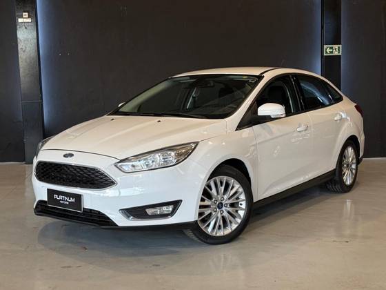 FORD FOCUS 2.0 SE 16V FLEX 4P POWERSHIFT