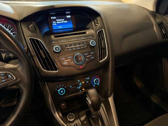 FORD-FOCUS-2.0 SE 16V FLEX 4P POWERSHIFT FORD-FOCUS-2017