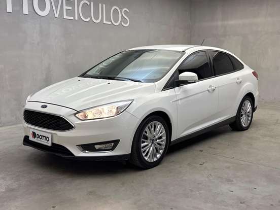FORD-FOCUS-2.0 SE PLUS 16V FLEX 4P POWERSHIFT FORD-FOCUS-2017