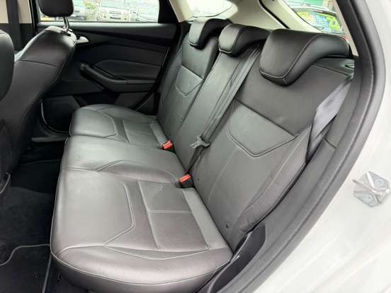 FORD-FOCUS-2.0 SE PLUS 16V FLEX 4P POWERSHIFT FORD-FOCUS-2015